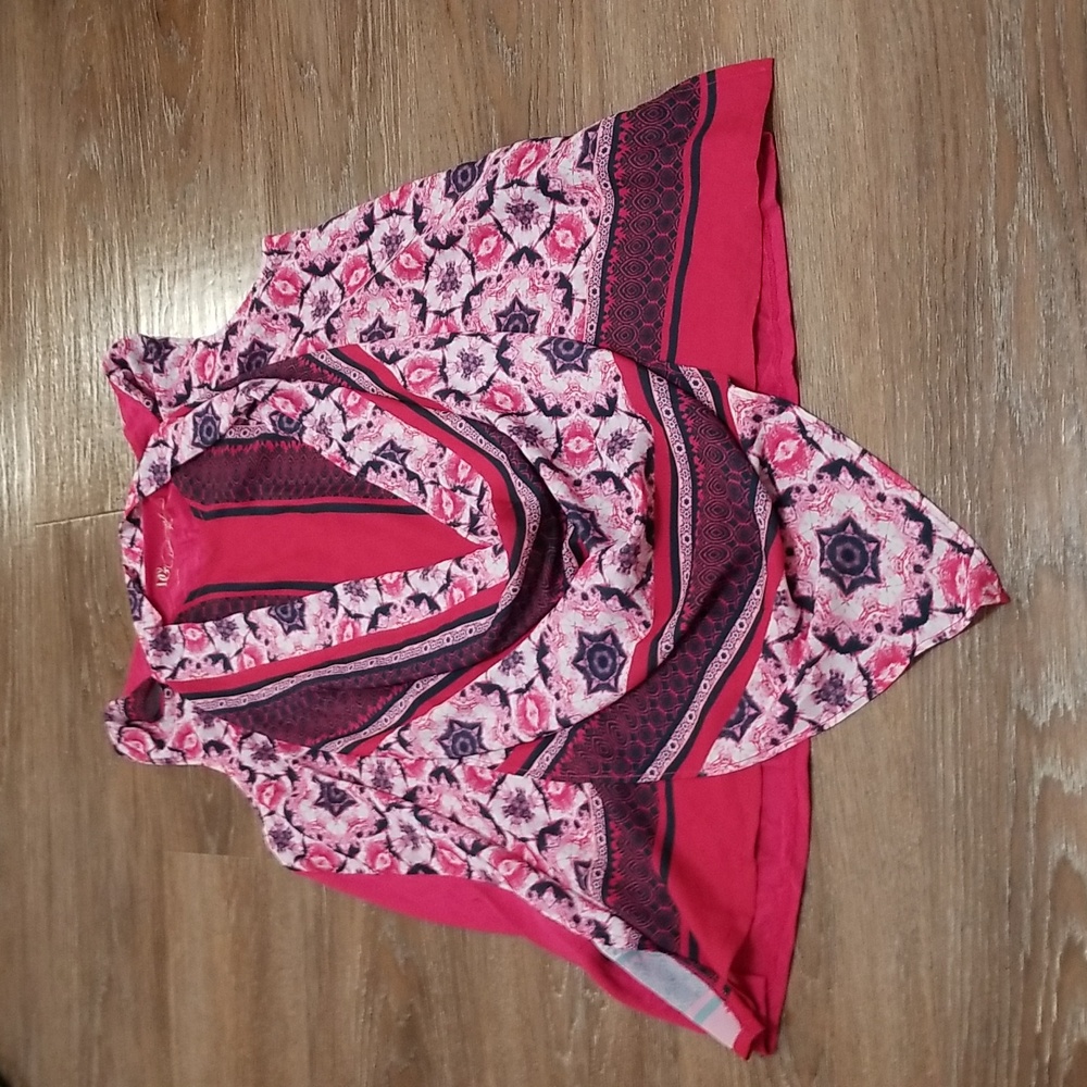 (L) DG2 by Diane Gilman Floral Print Flowy Top Built in Scarf Occasion Office